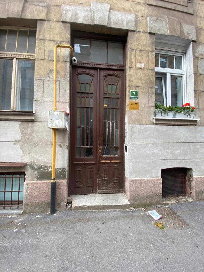 Studio Apartman Sandra Σαράγεβο Εξωτερικό φωτογραφία